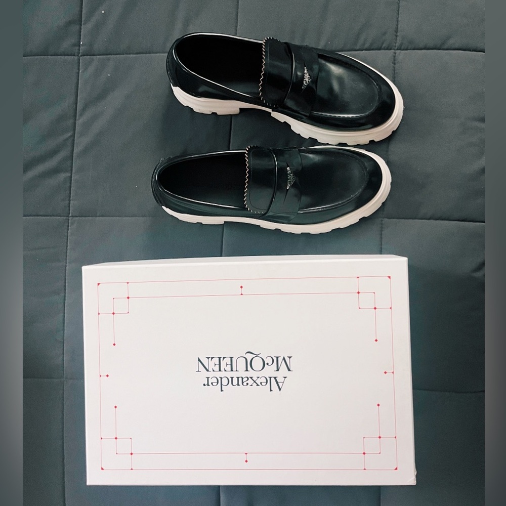 Alexander McQueen Loafers
